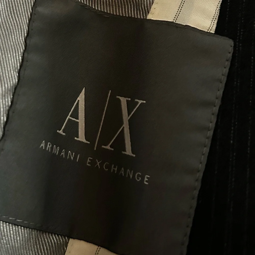 Men’s Armani Exchange A|X Gray Pinstripe European Fabric Blazer Sz 38 Short Y2K